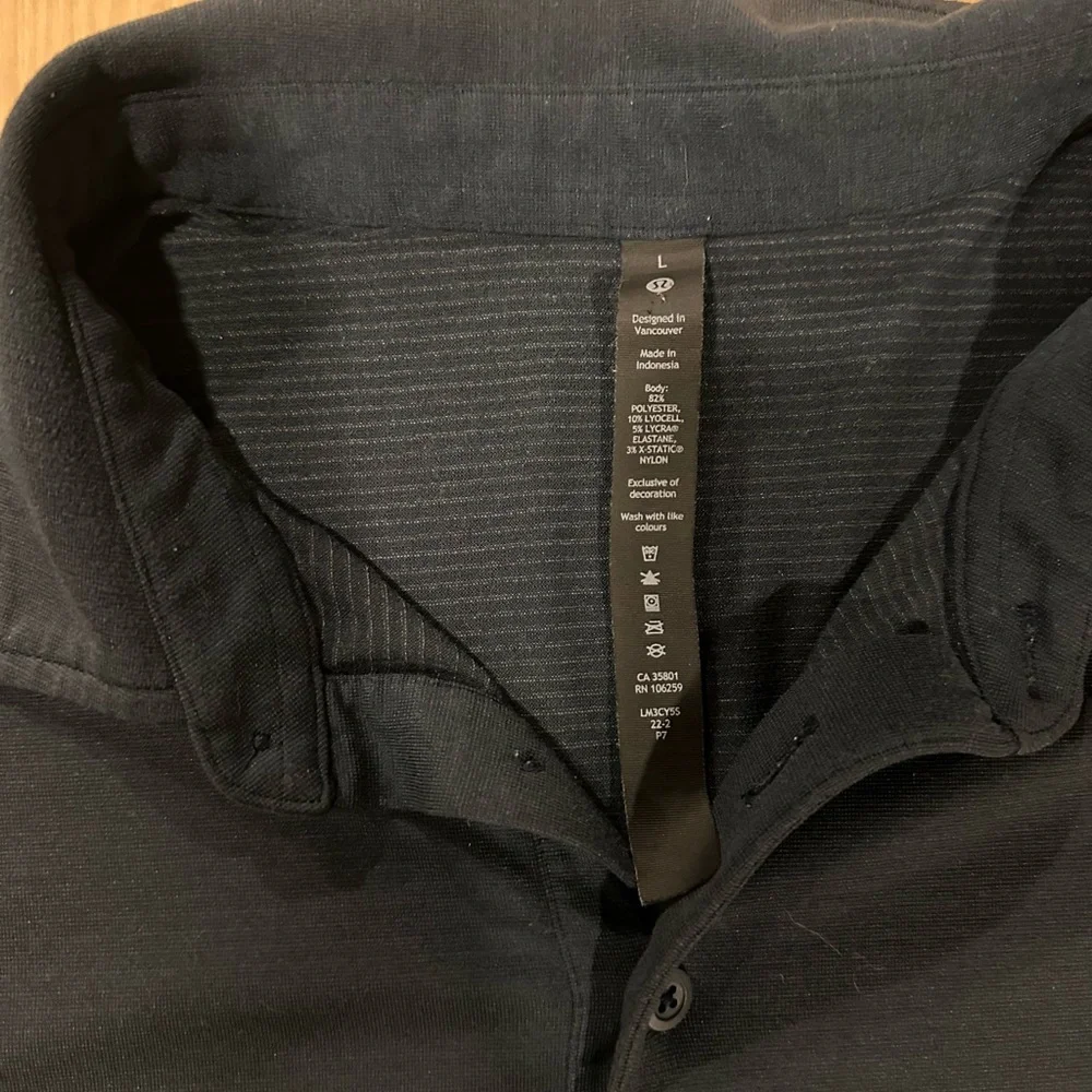 Men’s Lululemon Evolution Short-Sleeve Polo Shirt - Picture 2 of 3